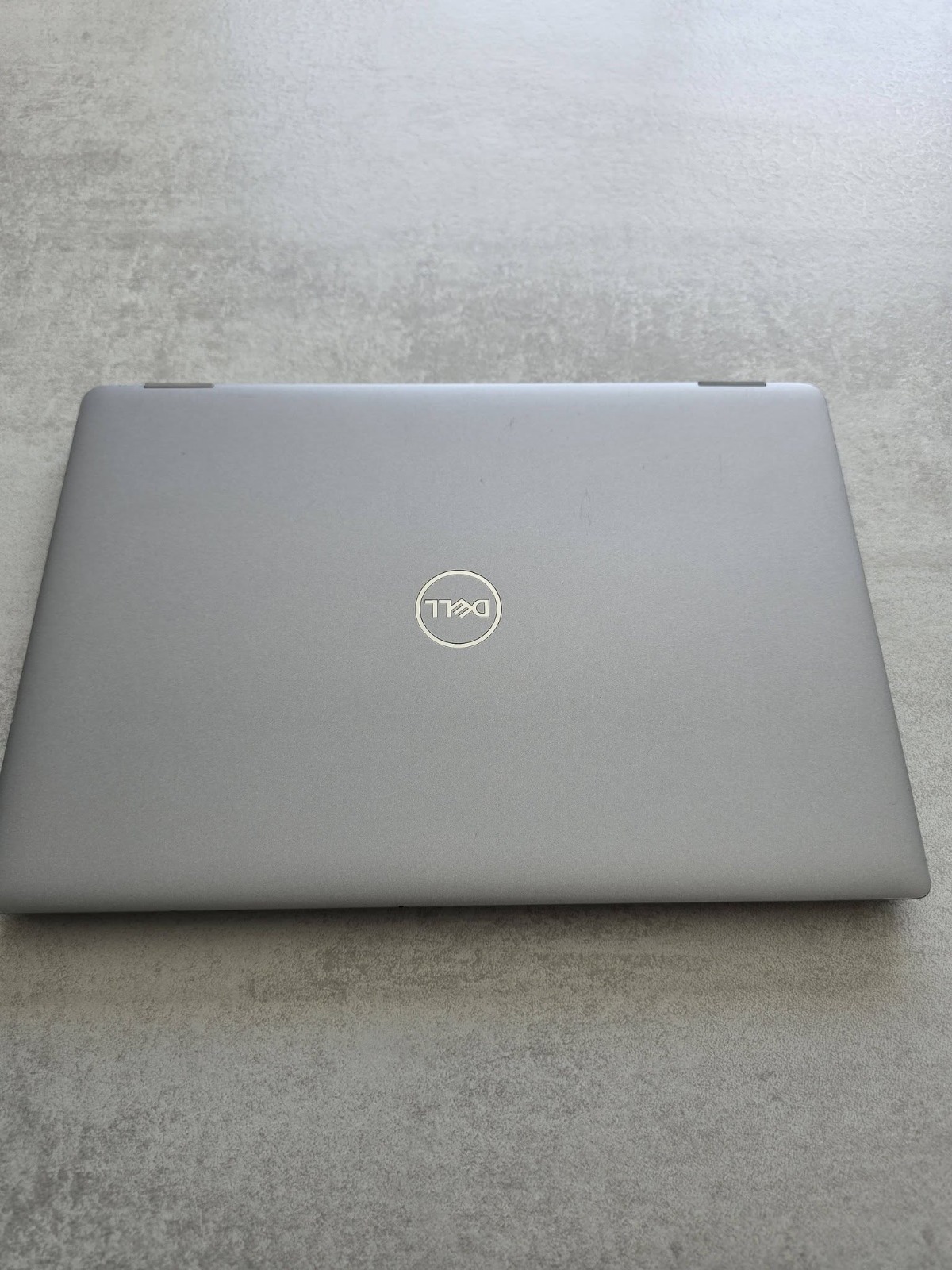 Dell Latitude 5320 image 3